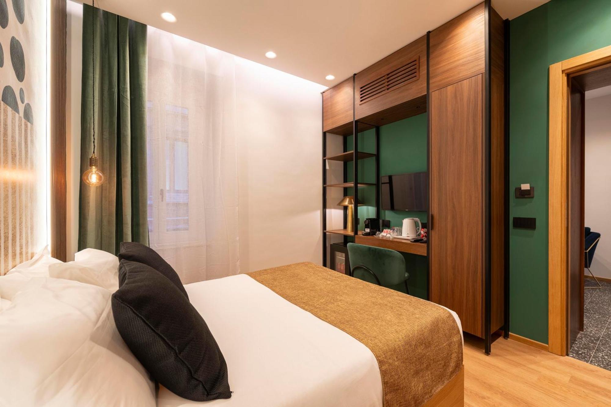 Grand Master Suite - Symphony Rome Exterior photo